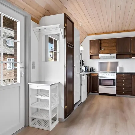 Apartman Gorgeous In With Kitchen *